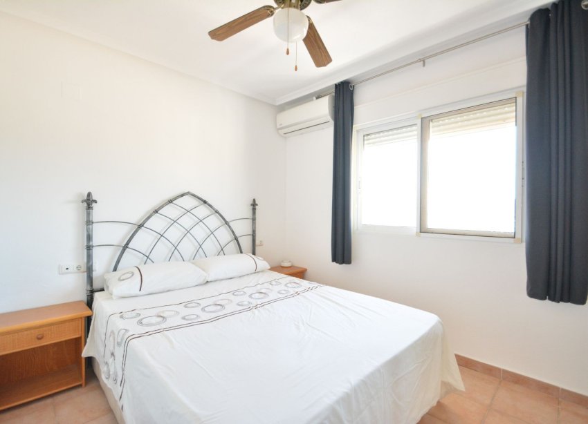 Resale - Terraced house / Townhouse - Guardamar del Segura - El Edén - Los Estaños