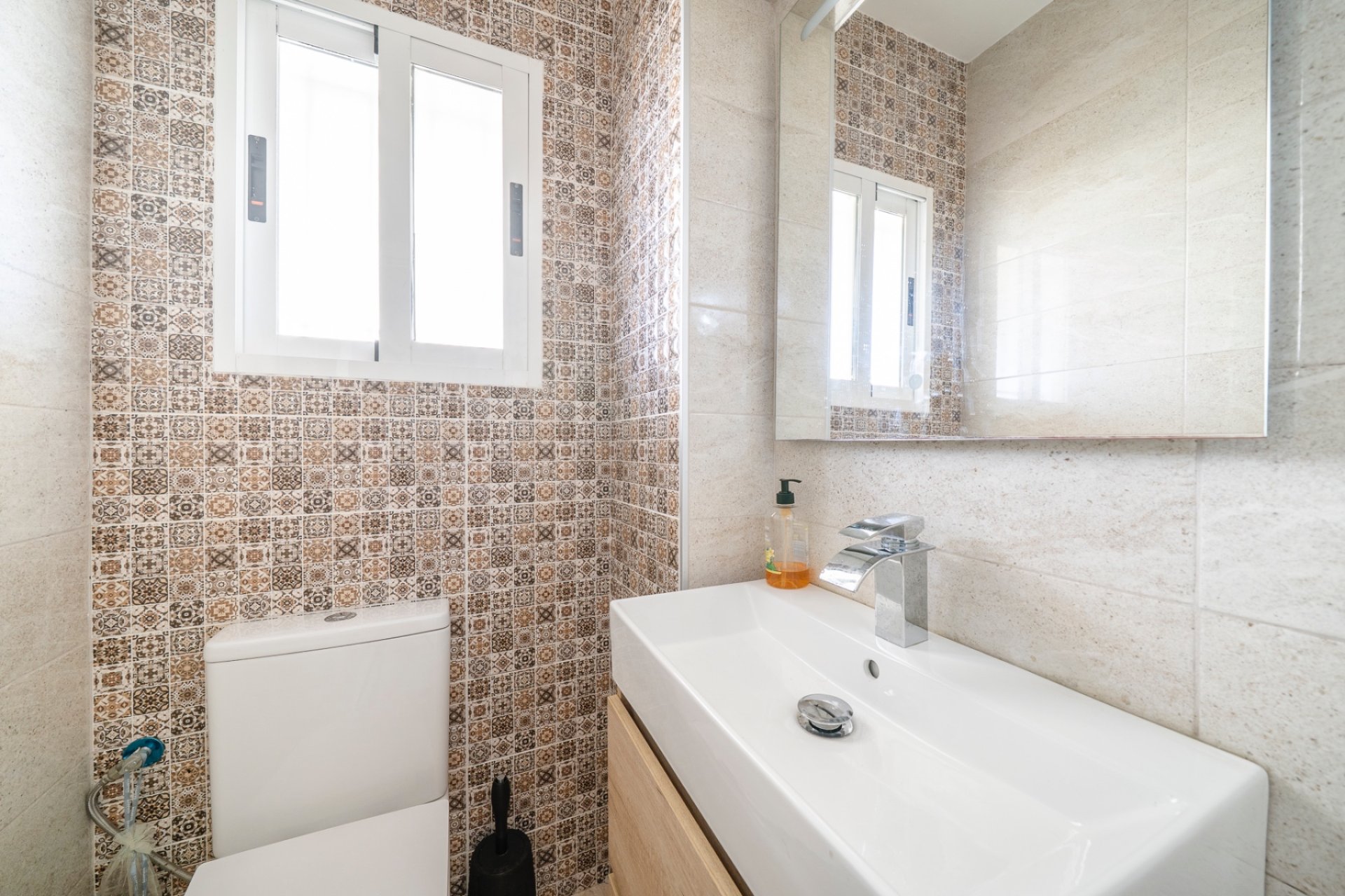 Resale - Terraced house / Townhouse - Guardamar del Segura - El moncayo