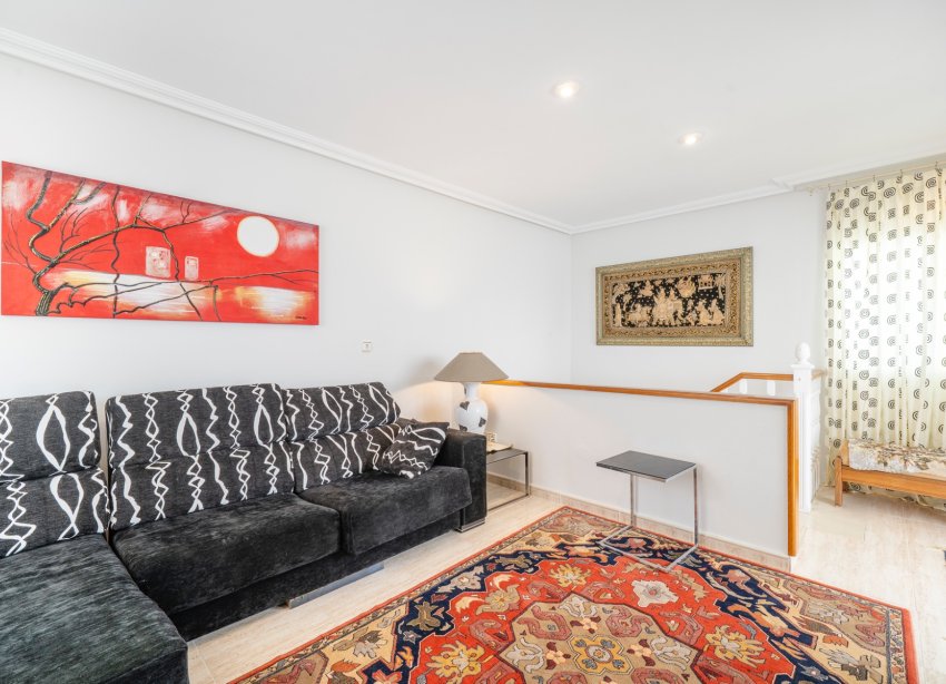 Resale - Terraced house / Townhouse - Guardamar del Segura - El moncayo