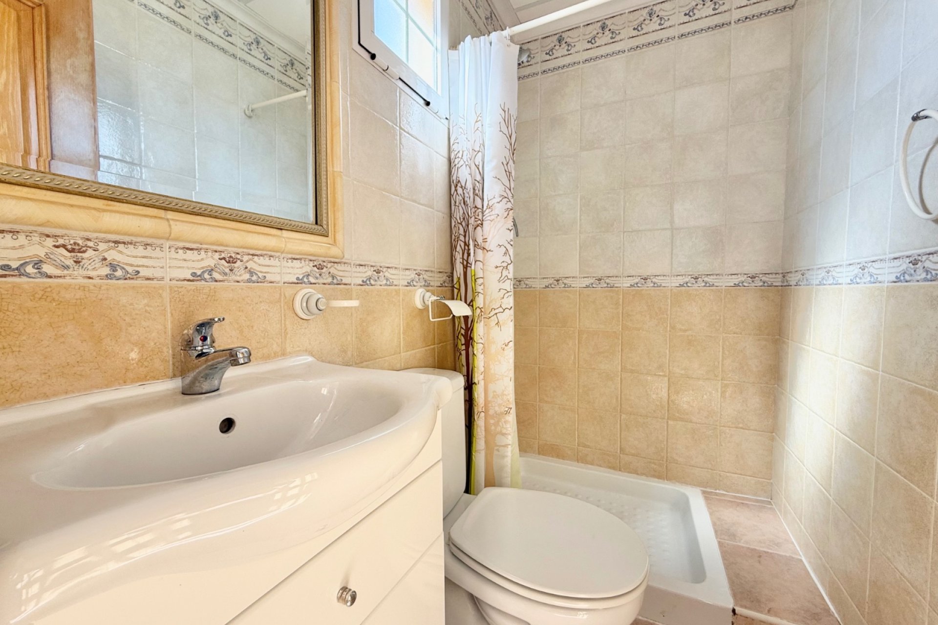 Resale - Terraced house / Townhouse - Guardamar del Segura - Guardamar