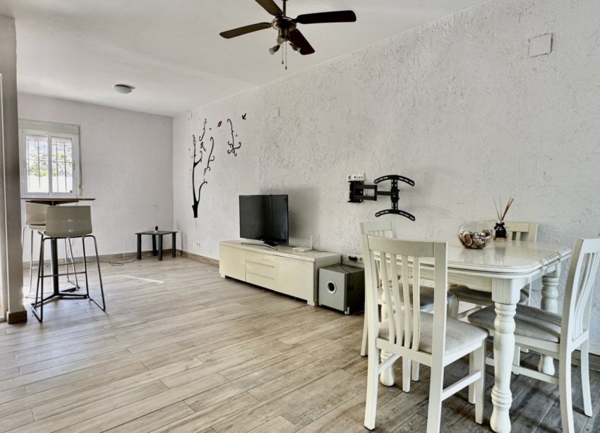 Resale - Terraced house / Townhouse - Guardamar del Segura - Lomas de Polo-Pinomar