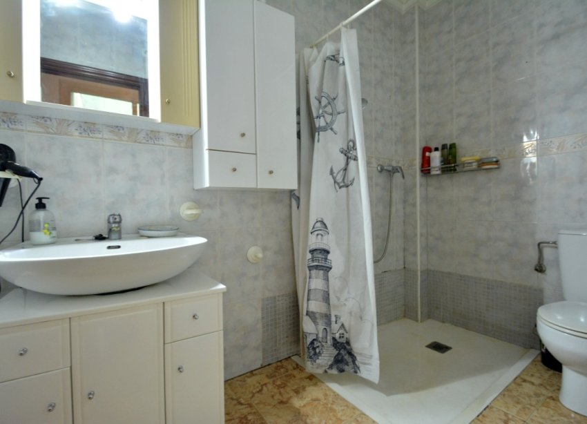 Resale - Terraced house / Townhouse - Guardamar del Segura - MERCADONA