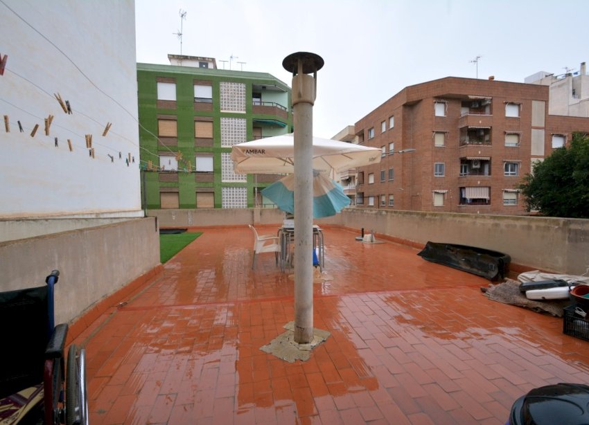 Resale - Terraced house / Townhouse - Guardamar del Segura - MERCADONA