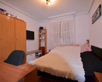 Resale - Terraced house / Townhouse - Guardamar del Segura - MERCADONA