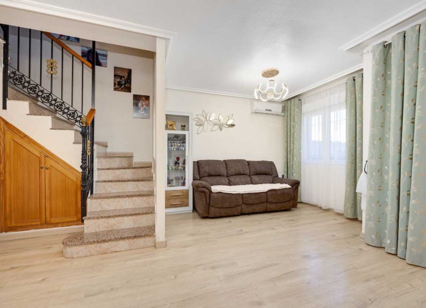 Resale - Terraced house / Townhouse - ﻿Torrevieja (Alicante) - Torrevieja