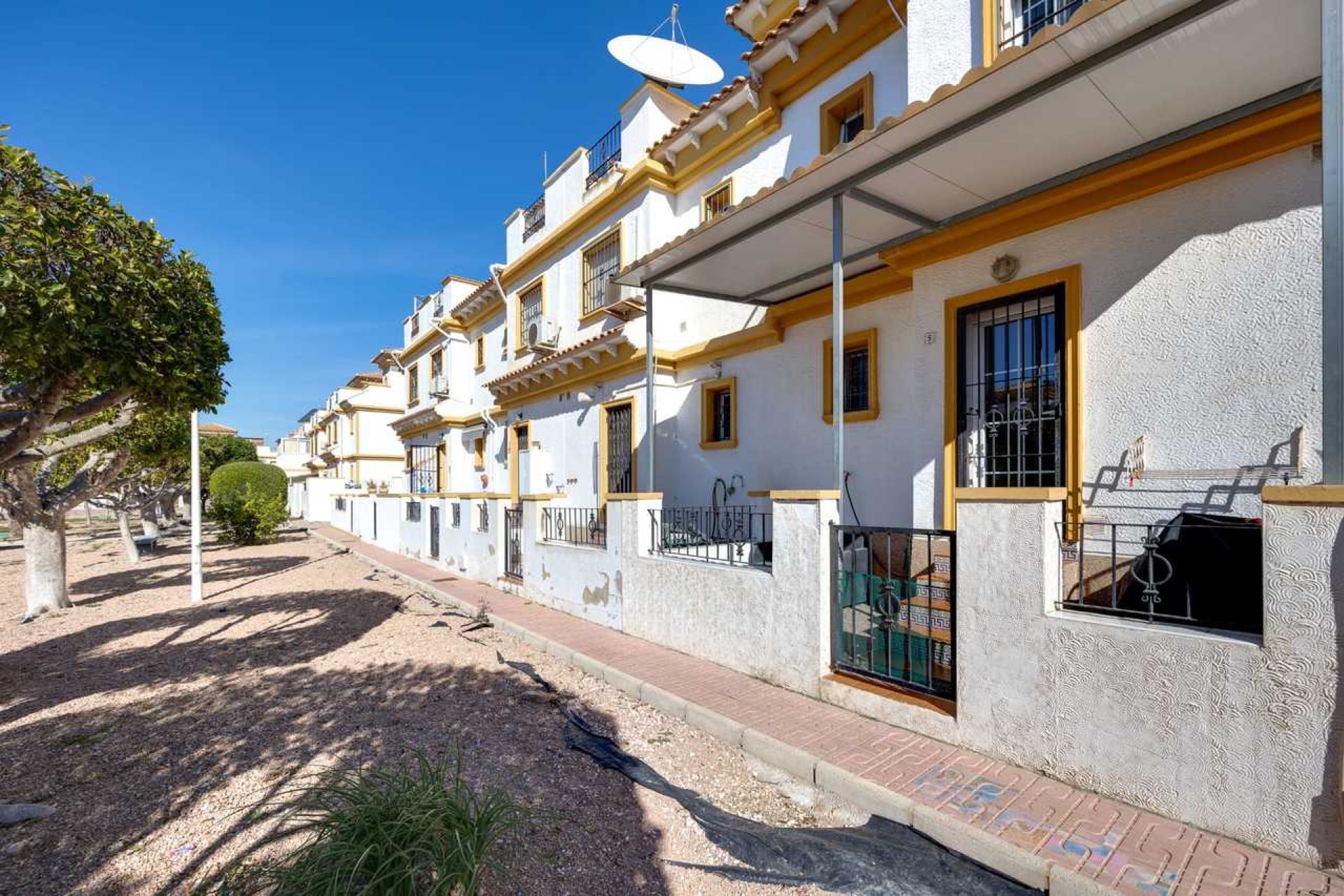 Resale - Terraced house / Townhouse - ﻿Torrevieja (Alicante) - Torrevieja