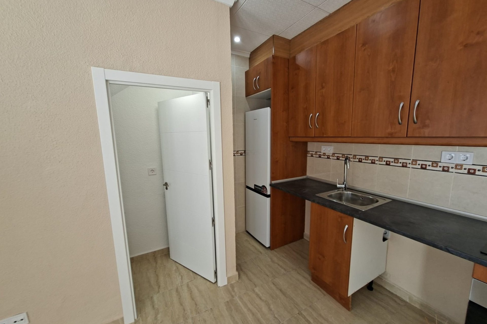 Resale - Terraced house / Townhouse - La Marina - La Marina - Urbanization