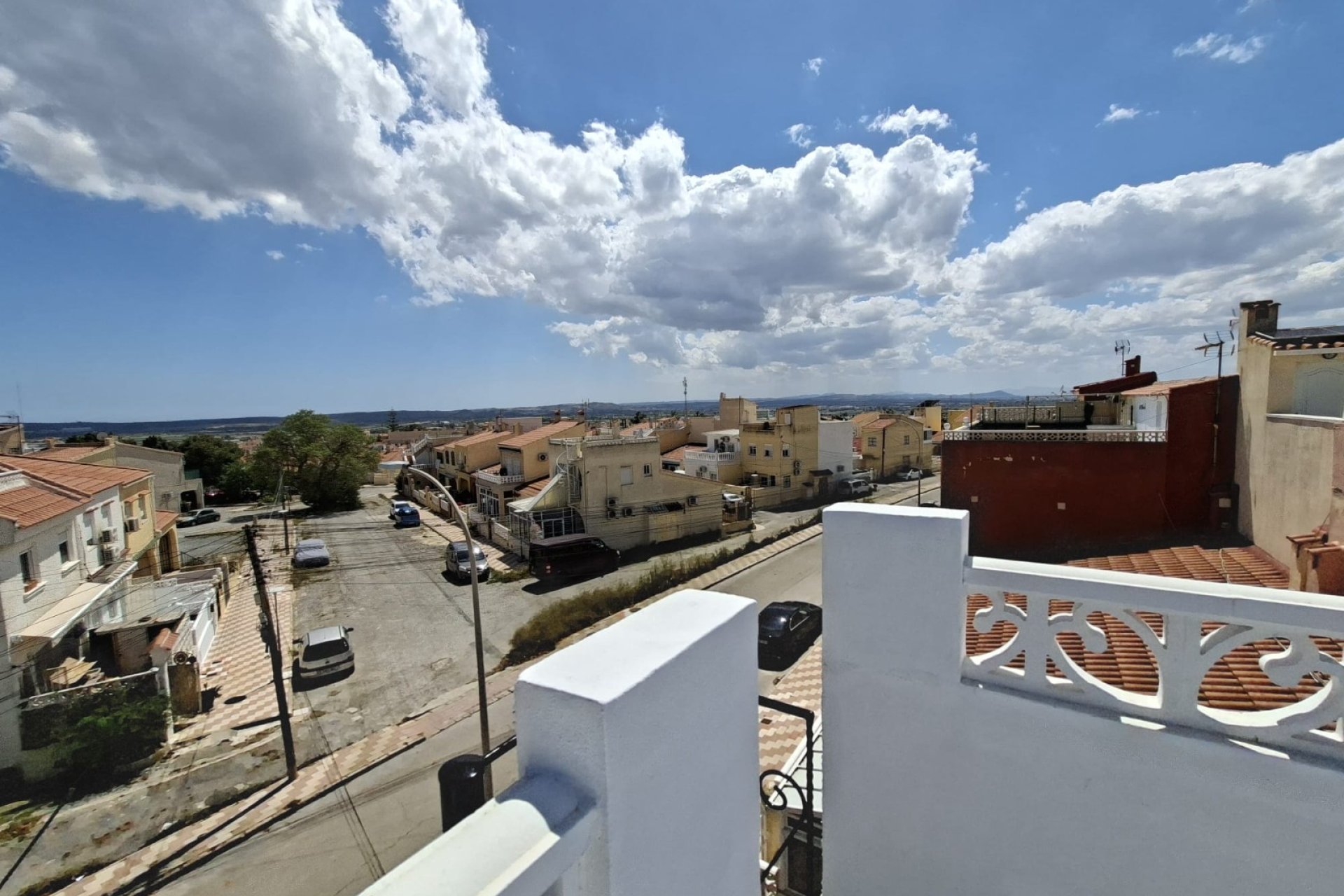 Resale - Terraced house / Townhouse - La Marina - La Marina - Urbanization
