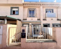 Resale - Terraced house / Townhouse - La Mata