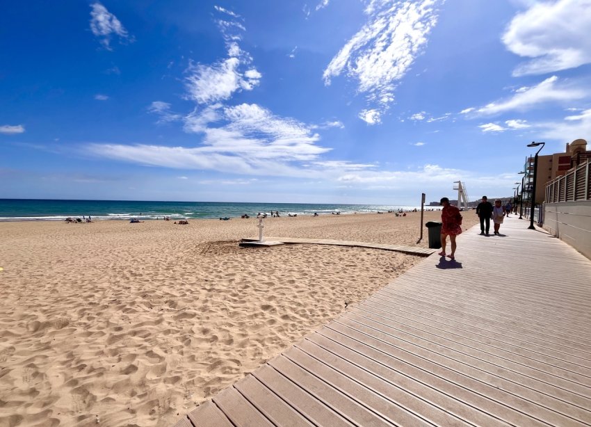 Resale - Terraced house / Townhouse - La Mata