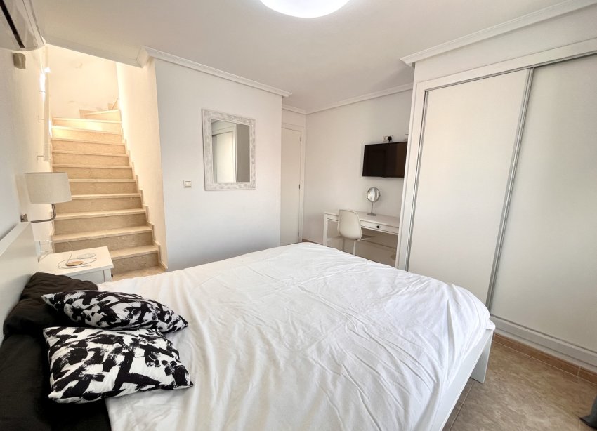 Resale - Terraced house / Townhouse - La Mata