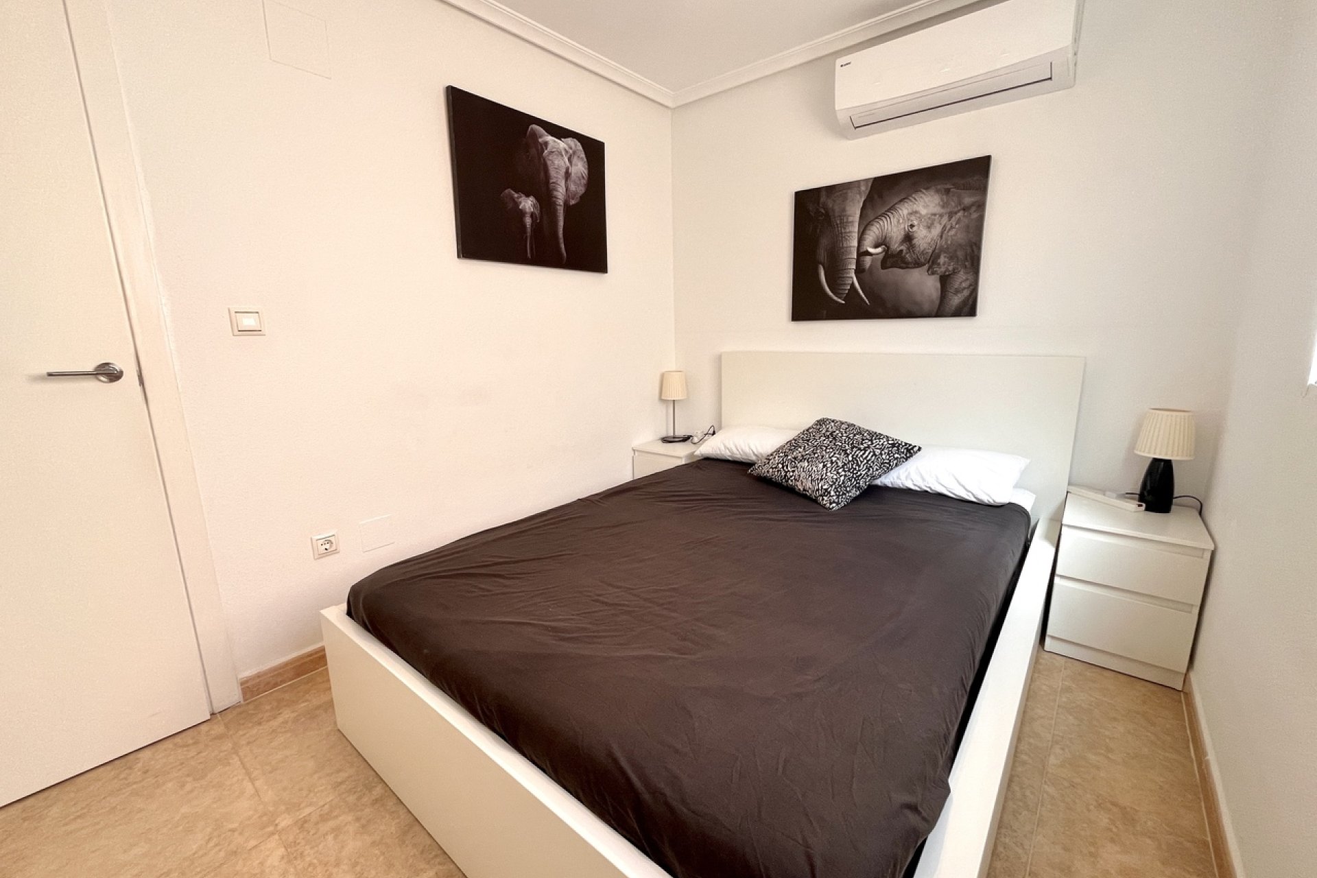 Resale - Terraced house / Townhouse - La Mata