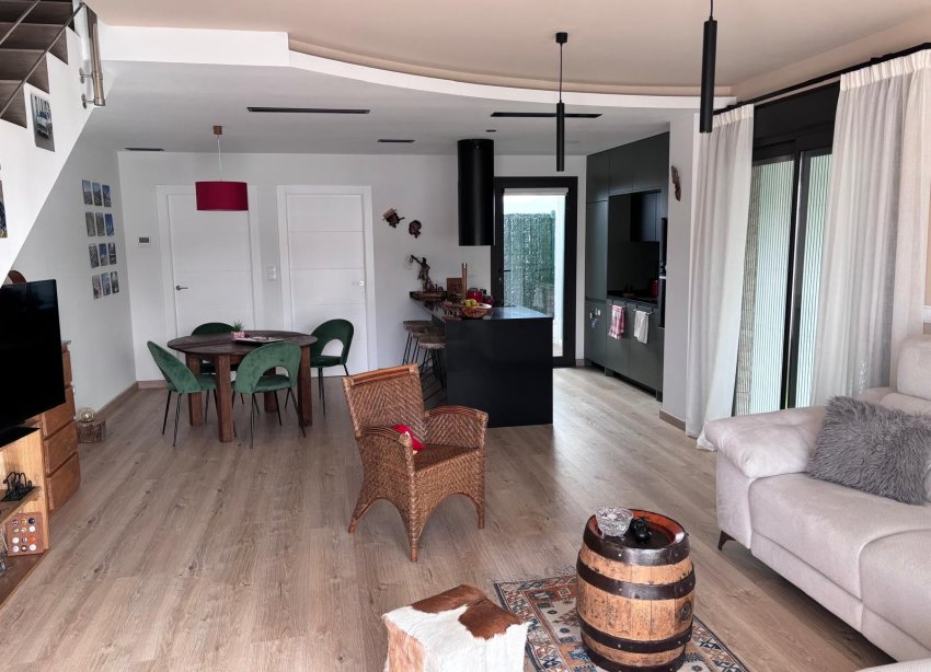 Resale - Terraced house / Townhouse - Los Montesinos - La Herada