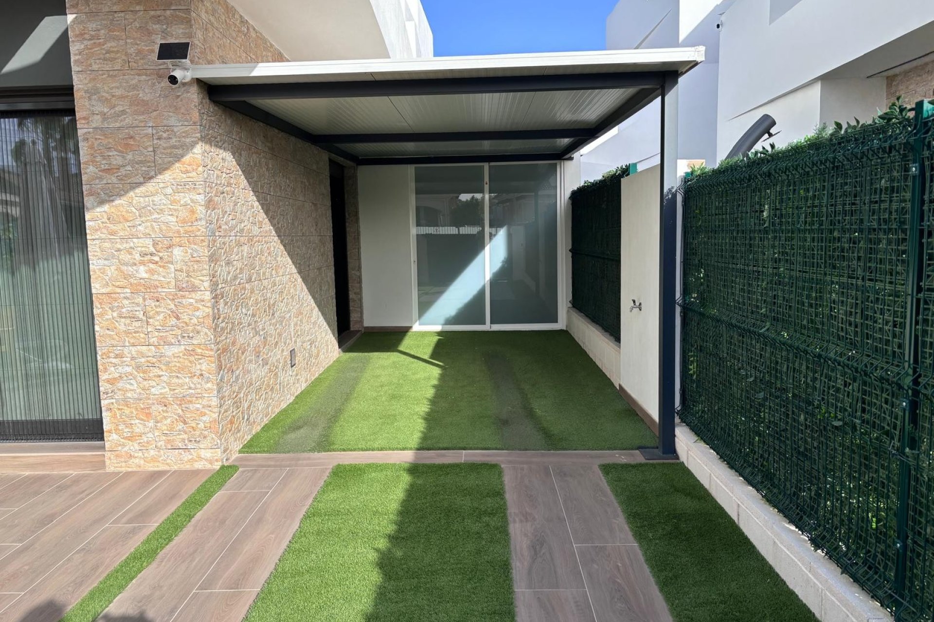 Resale - Terraced house / Townhouse - Los Montesinos - La Herada