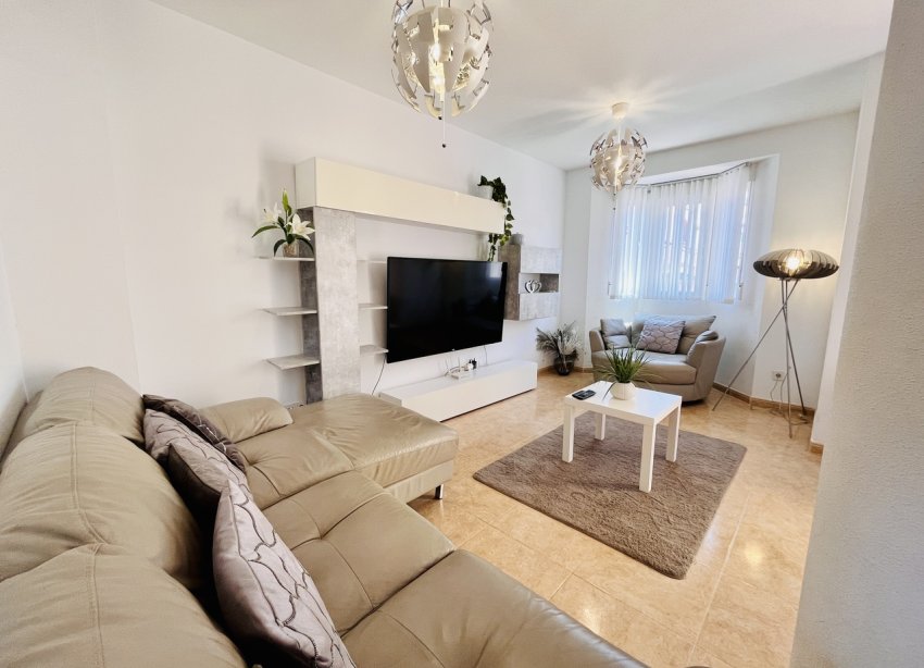 Resale - Terraced house / Townhouse - Orihuela Costa - Cabo Roig