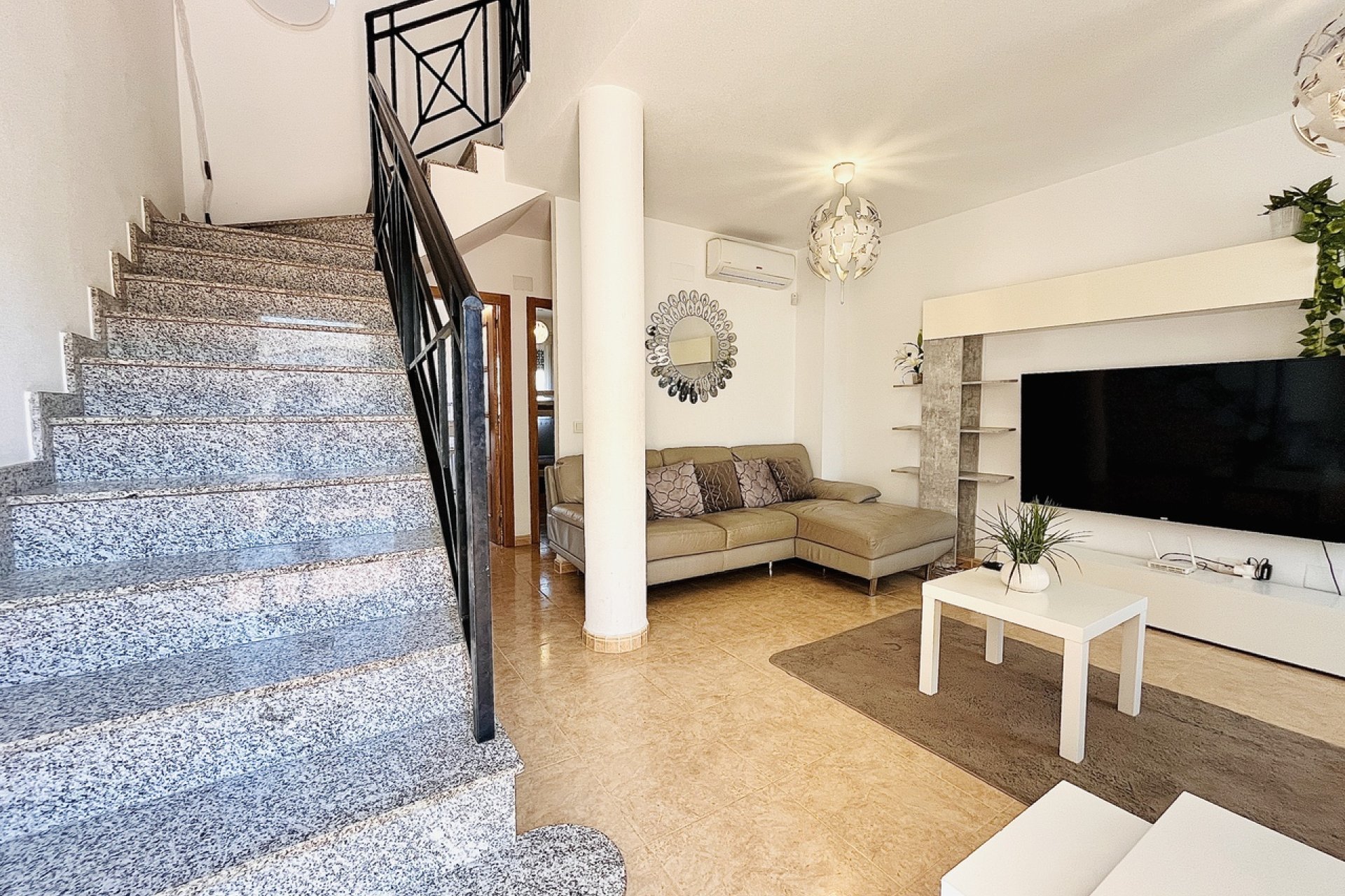 Resale - Terraced house / Townhouse - Orihuela Costa - Cabo Roig