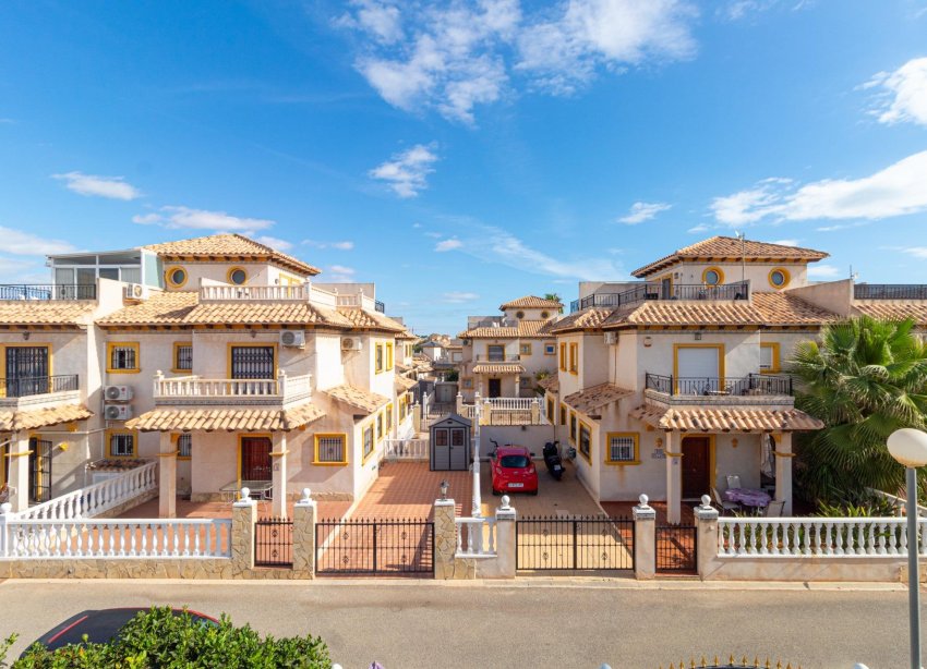 Resale - Terraced house / Townhouse - Orihuela Costa - Cabo Roig