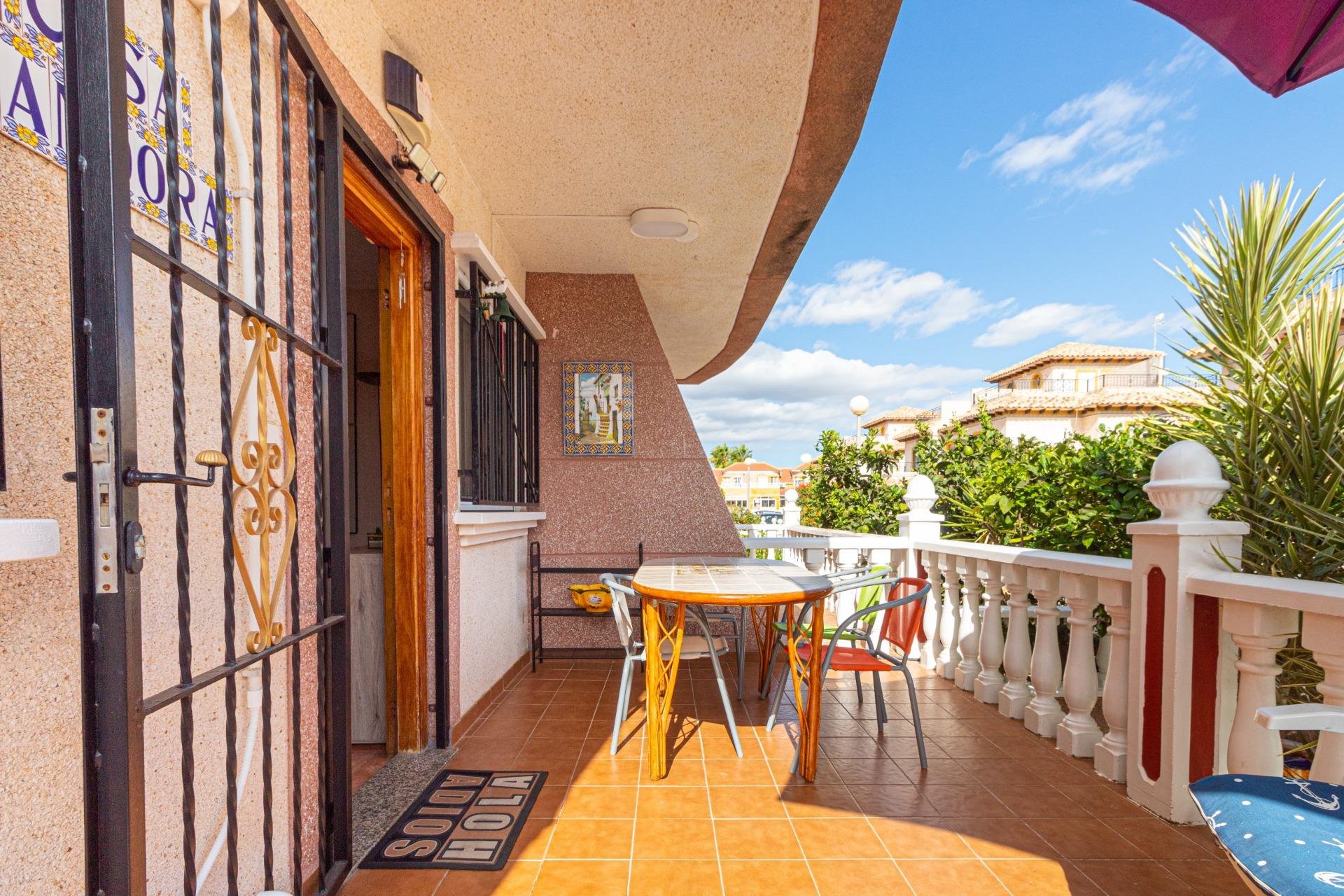 Resale - Terraced house / Townhouse - Orihuela Costa - Cabo Roig