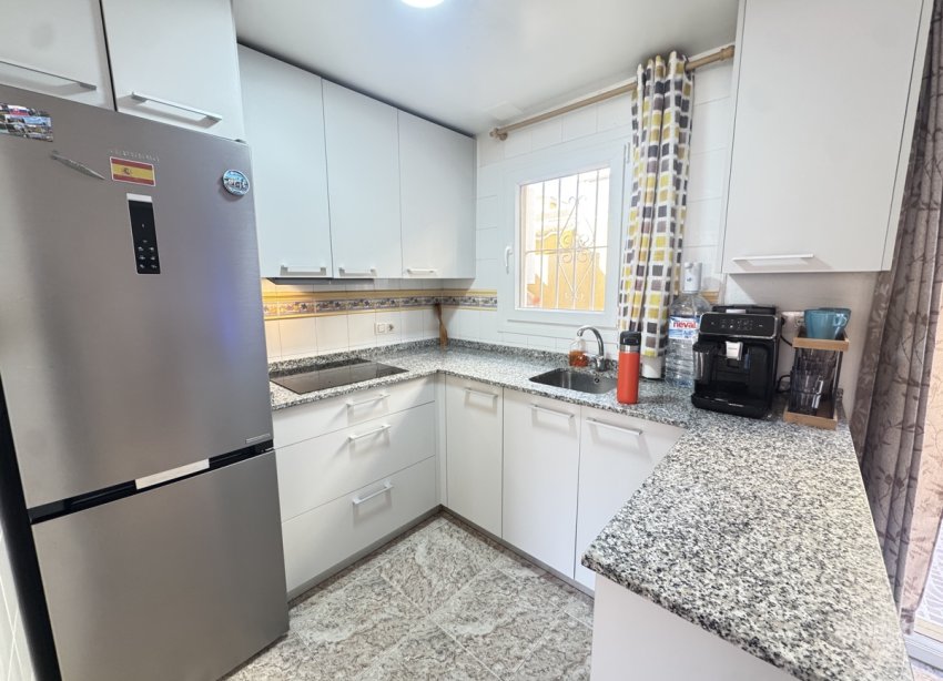 Resale - Terraced house / Townhouse - Orihuela Costa - Cabo Roig