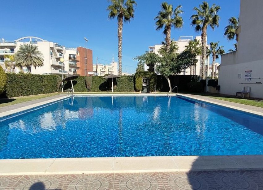 Resale - Terraced house / Townhouse - Orihuela Costa - Cabo Roig