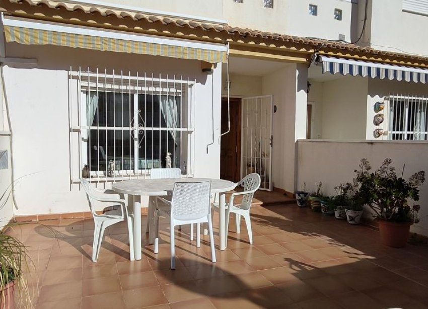 Resale - Terraced house / Townhouse - Orihuela Costa - Cabo Roig