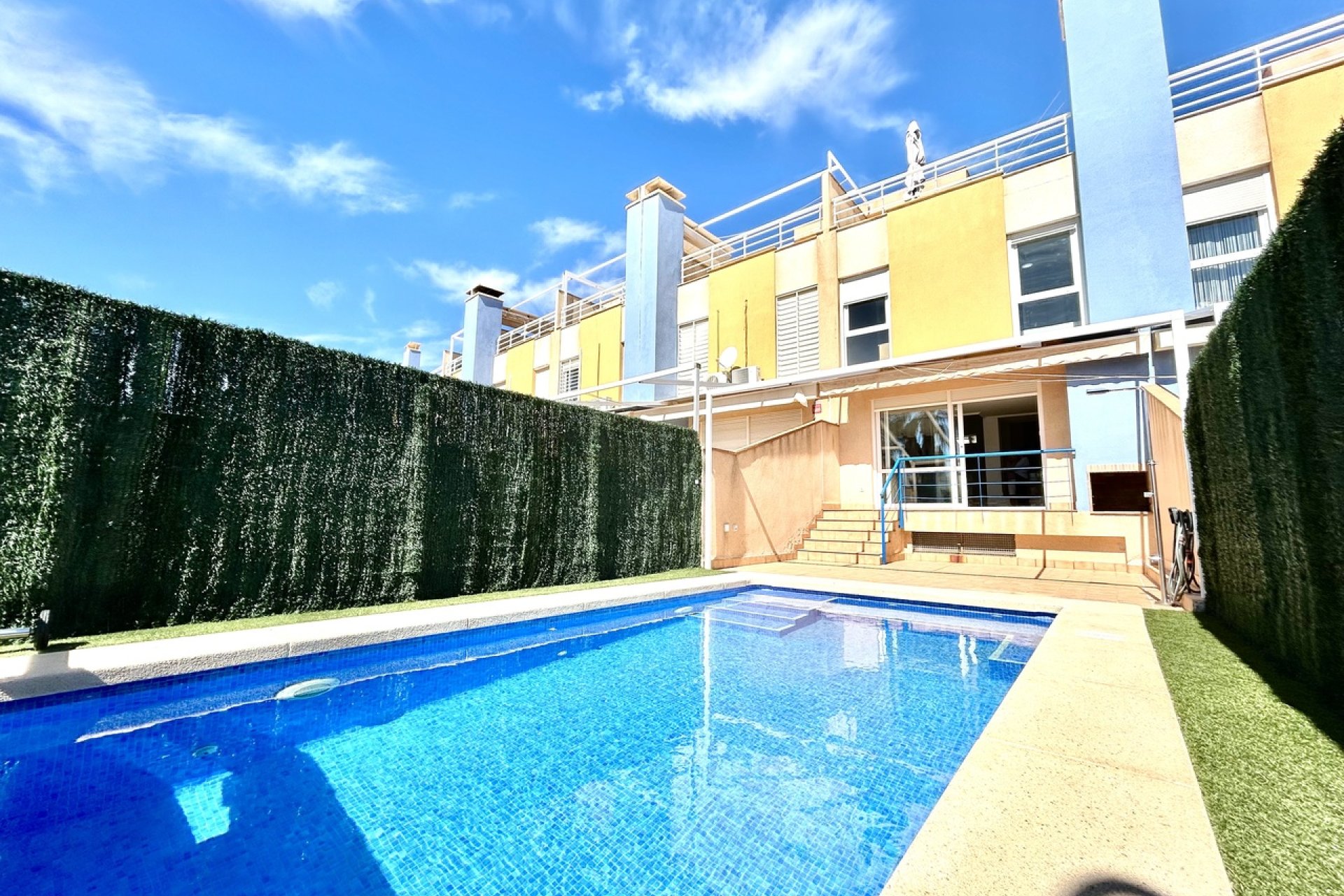 Resale - Terraced house / Townhouse - Orihuela Costa - Cabo Roig