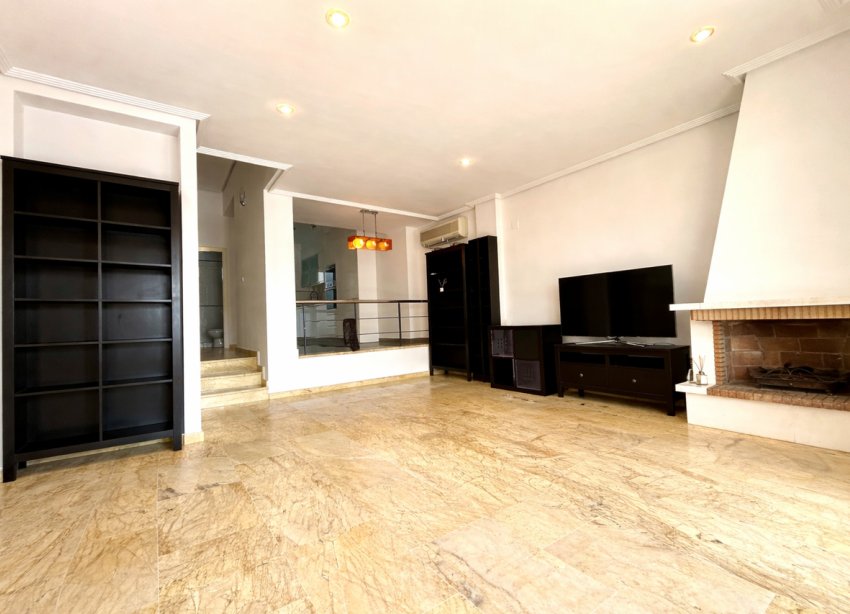 Resale - Terraced house / Townhouse - Orihuela Costa - Cabo Roig