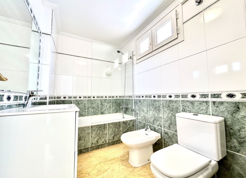 Resale - Terraced house / Townhouse - Orihuela Costa - Cabo Roig