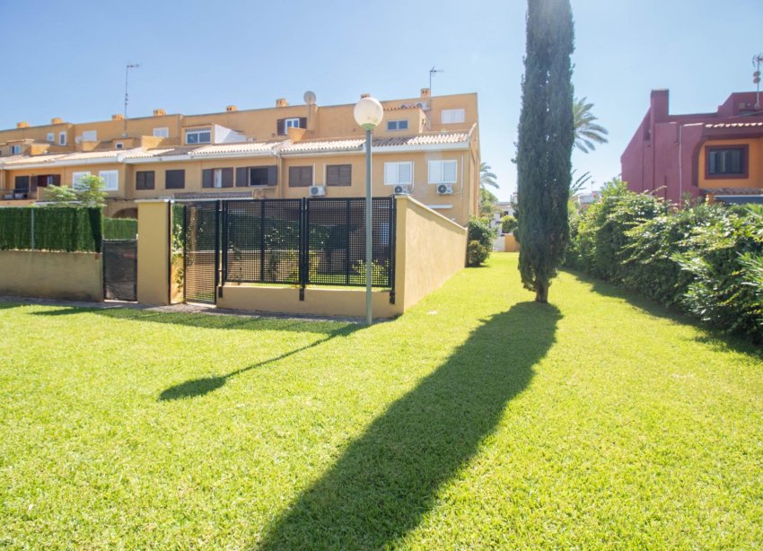 Resale - Terraced house / Townhouse - Orihuela Costa - Cabo Roig