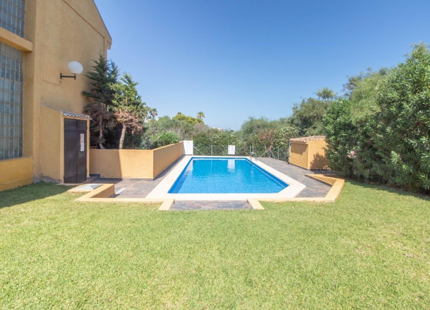 Resale - Terraced house / Townhouse - Orihuela Costa - Cabo Roig
