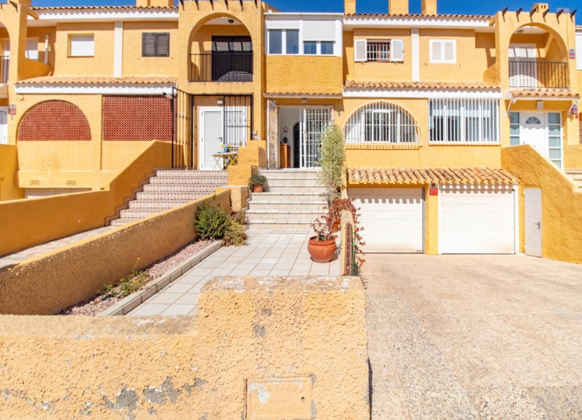 Resale - Terraced house / Townhouse - Orihuela Costa - Cabo Roig