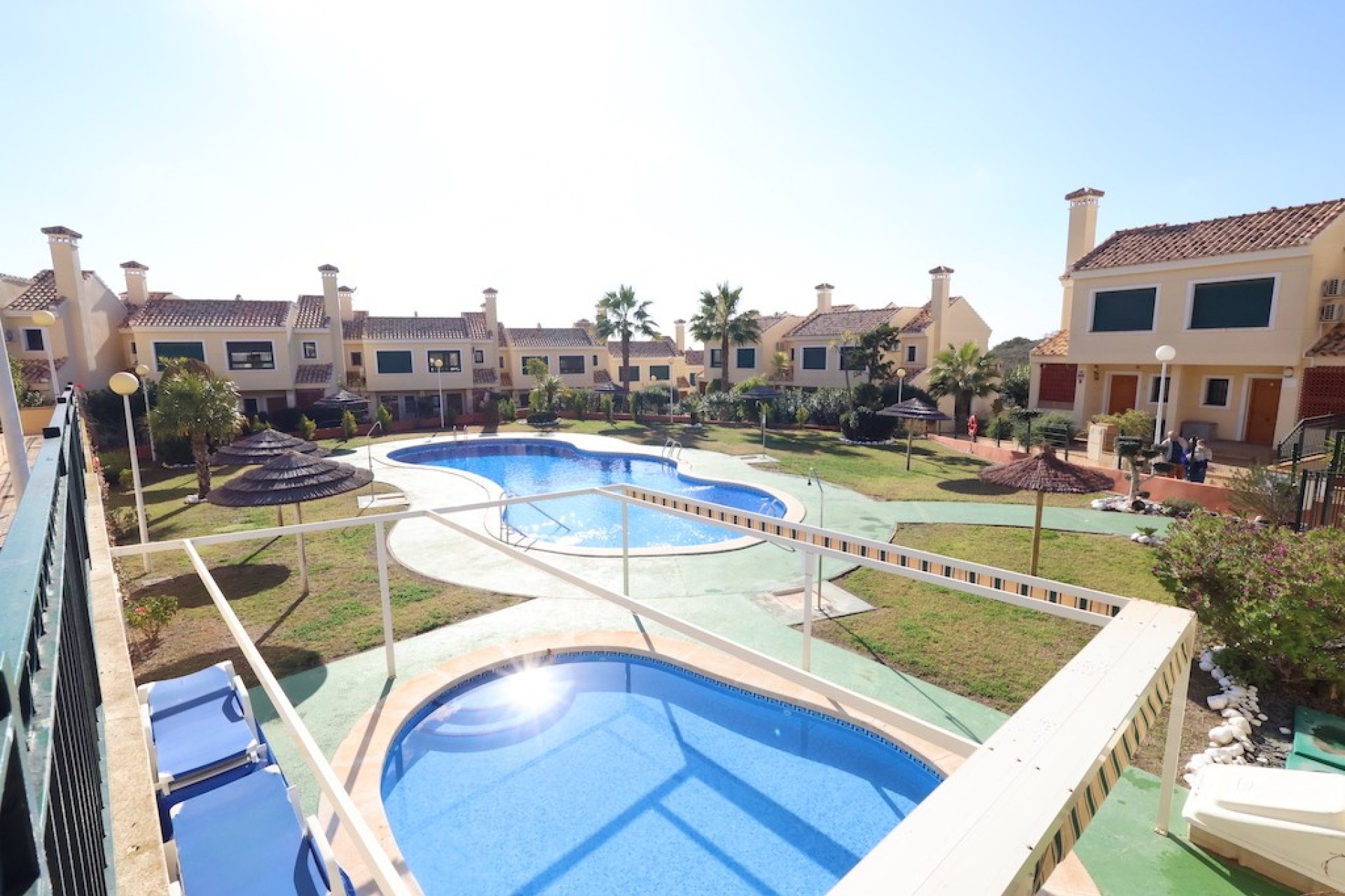 Resale - Terraced house / Townhouse - Orihuela Costa - Campoamor