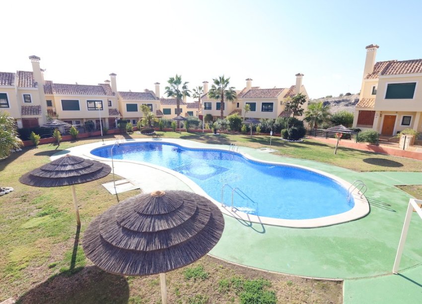 Resale - Terraced house / Townhouse - Orihuela Costa - Campoamor
