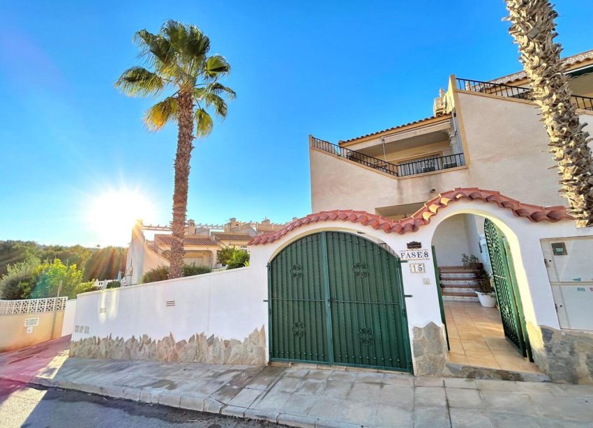 Resale - Terraced house / Townhouse - Orihuela Costa - Costa Blanca