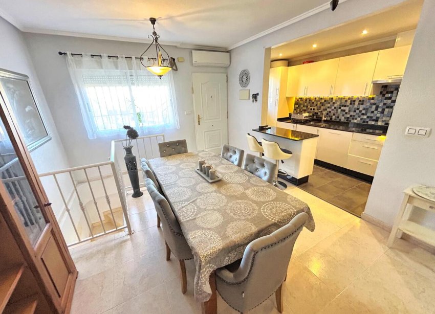 Resale - Terraced house / Townhouse - Orihuela Costa - Costa Blanca