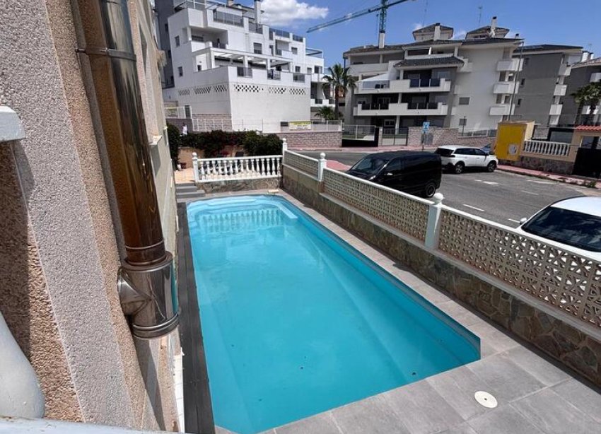 Resale - Terraced house / Townhouse - Orihuela Costa - Costa Blanca