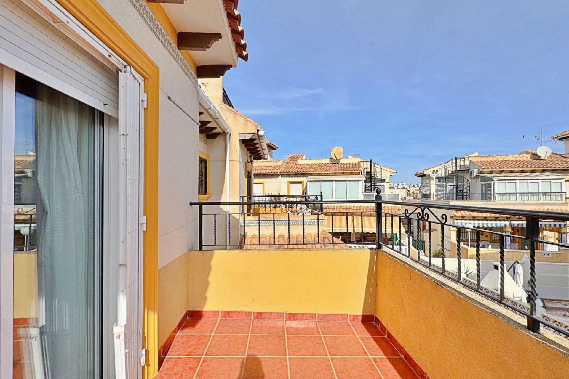 Resale - Terraced house / Townhouse - Orihuela Costa - La Campana