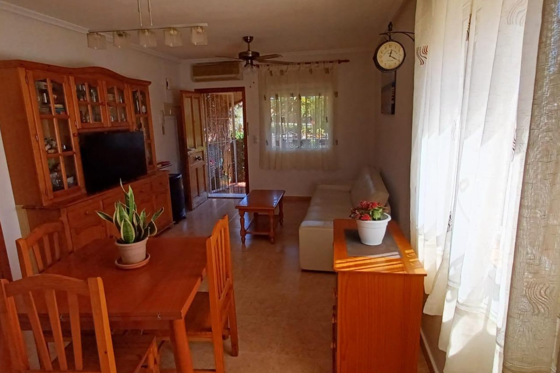 Resale - Terraced house / Townhouse - Orihuela Costa - La Chismosa