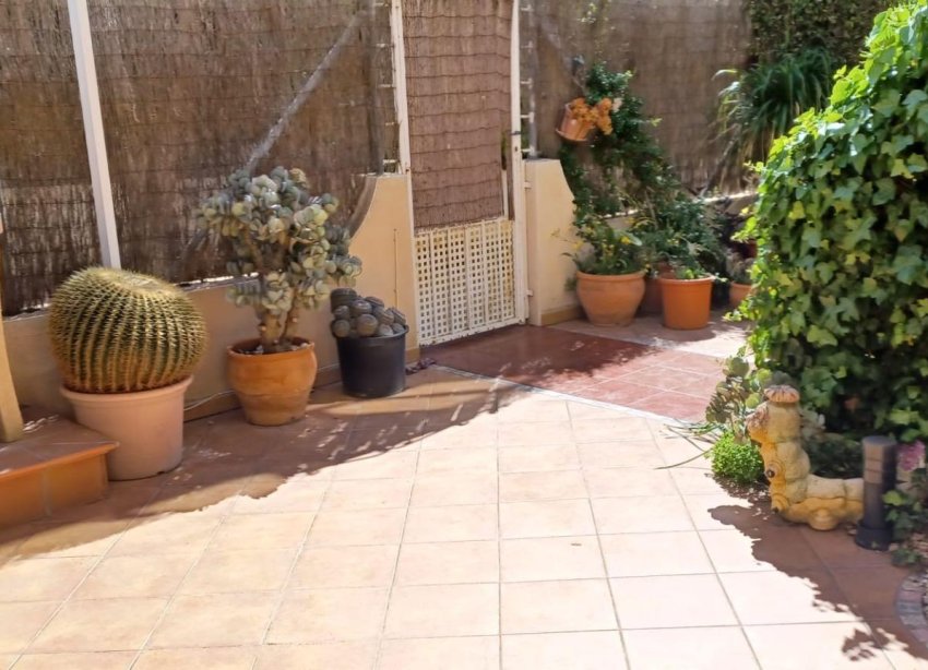 Resale - Terraced house / Townhouse - Orihuela Costa - La Chismosa