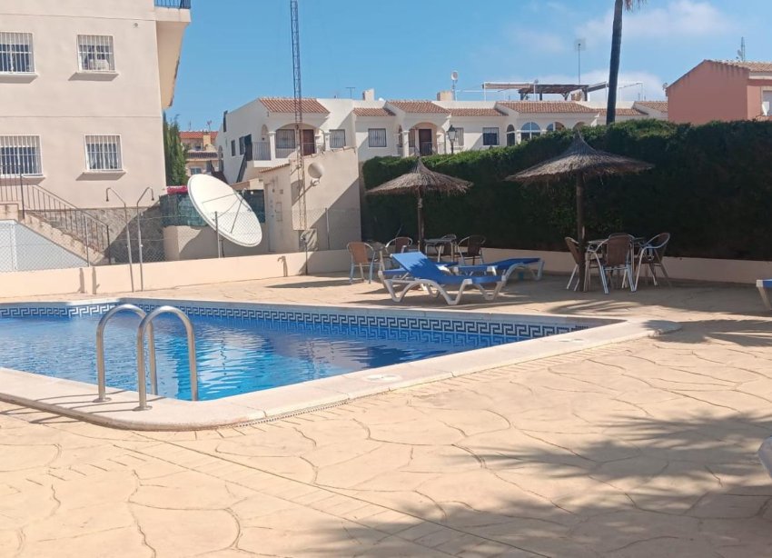 Resale - Terraced house / Townhouse - Orihuela Costa - La Chismosa