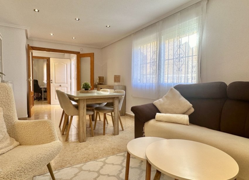 Resale - Terraced house / Townhouse - Orihuela Costa - La Florida