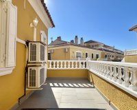 Resale - Terraced house / Townhouse - Orihuela Costa - La Florida