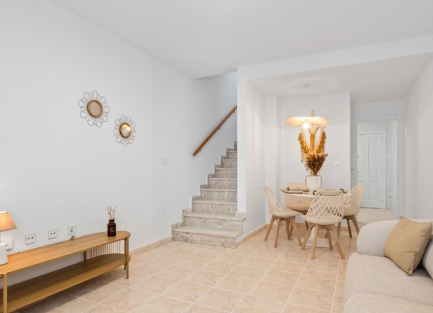 Resale - Terraced house / Townhouse - Orihuela Costa - La Florida