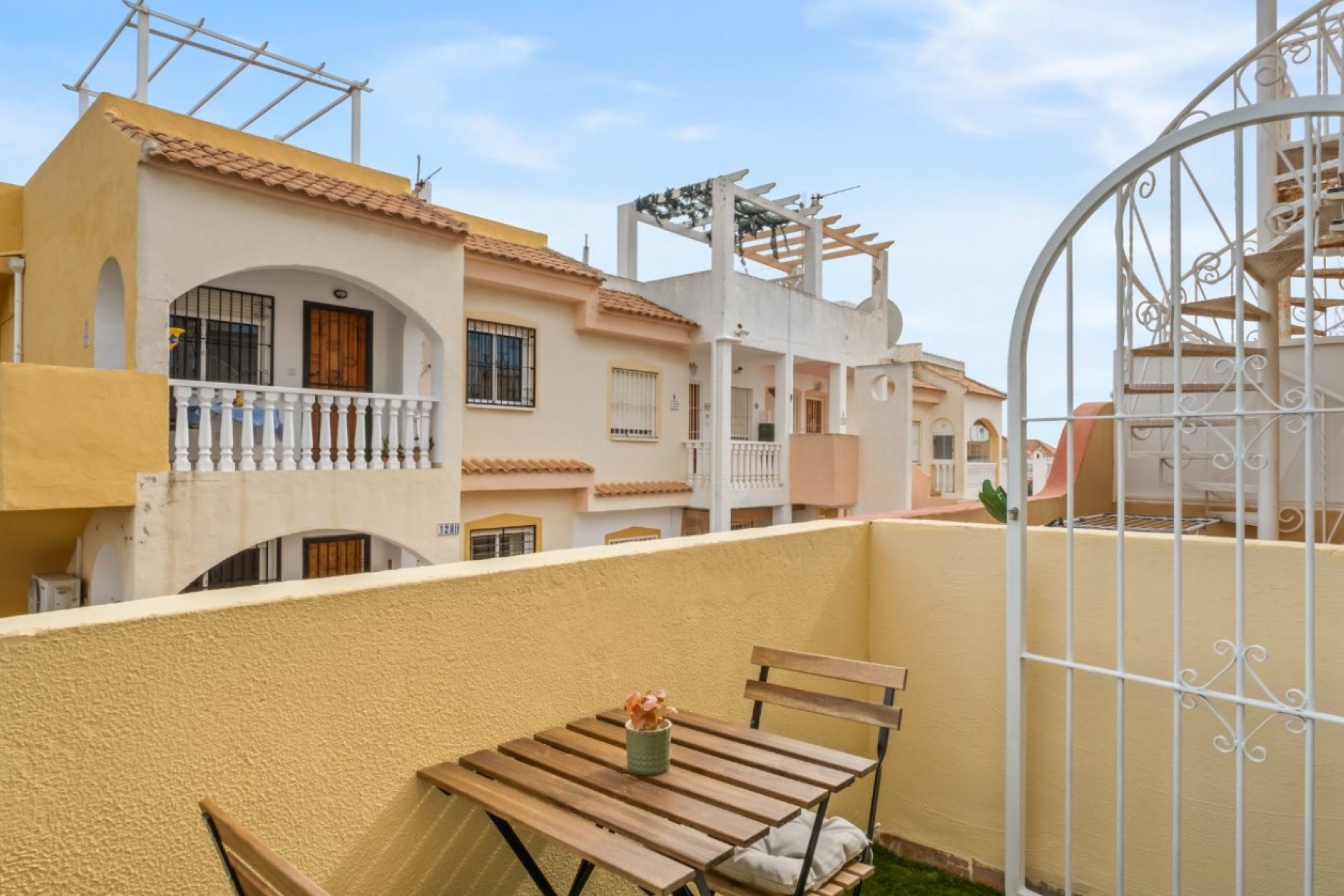 Resale - Terraced house / Townhouse - Orihuela Costa - La Florida