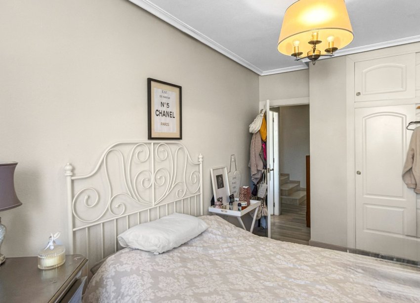 Resale - Terraced house / Townhouse - Orihuela Costa - La Florida