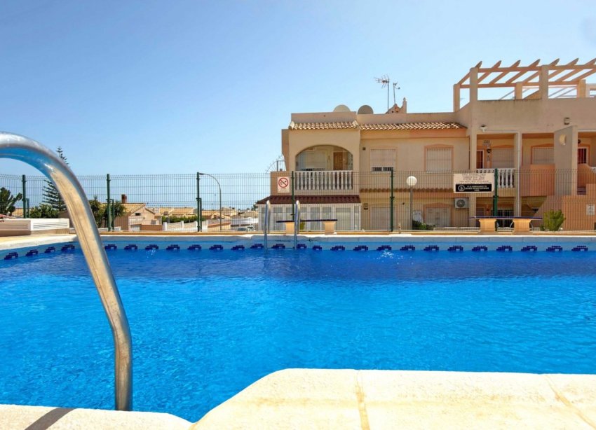 Resale - Terraced house / Townhouse - Orihuela Costa - La Florida