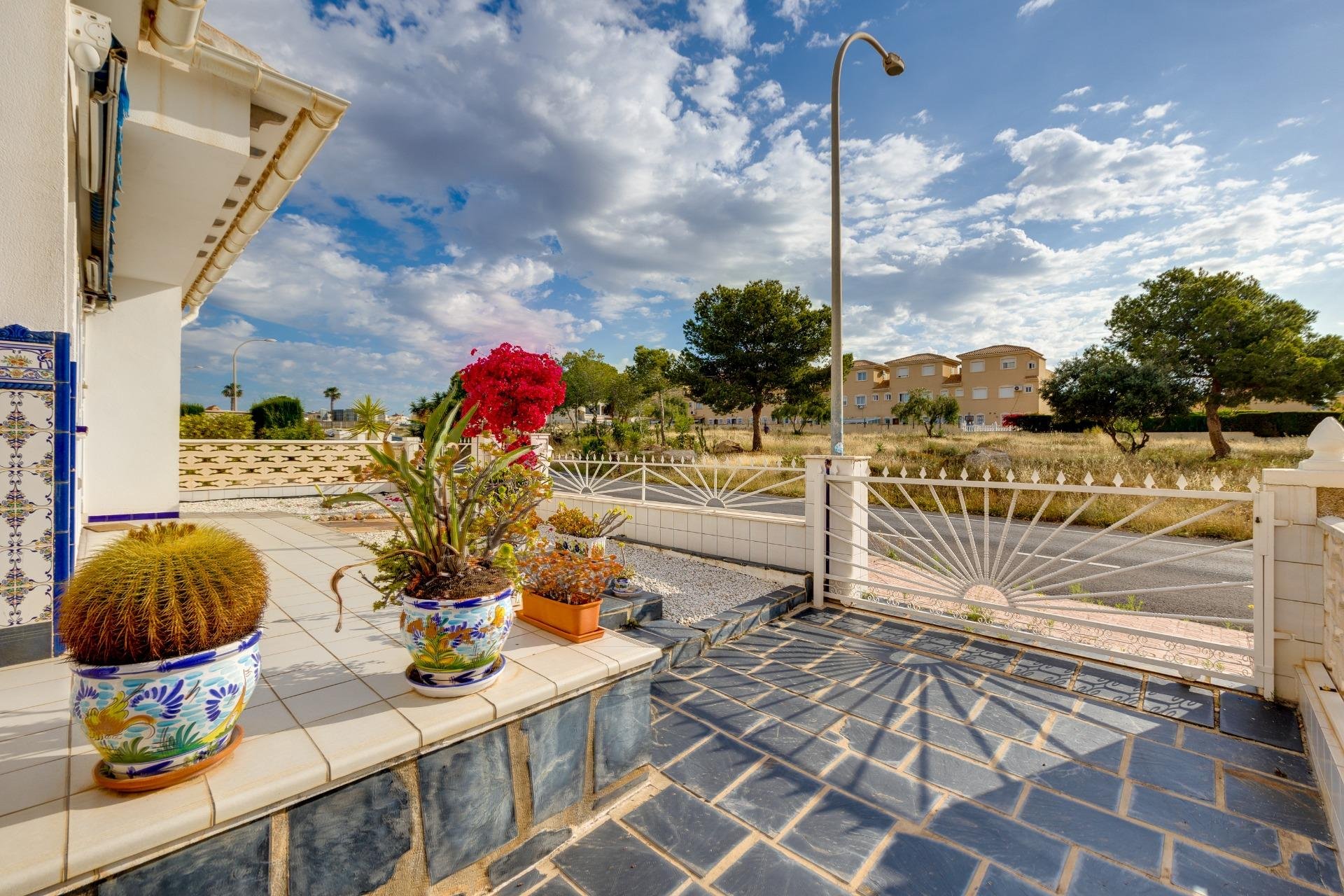 Resale - Terraced house / Townhouse - Orihuela Costa - La Florida