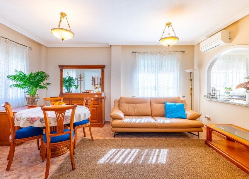 Resale - Terraced house / Townhouse - Orihuela Costa - La Regia