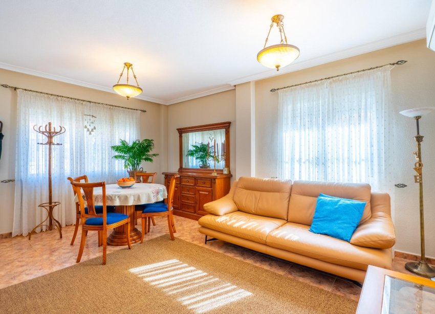 Resale - Terraced house / Townhouse - Orihuela Costa - La Regia