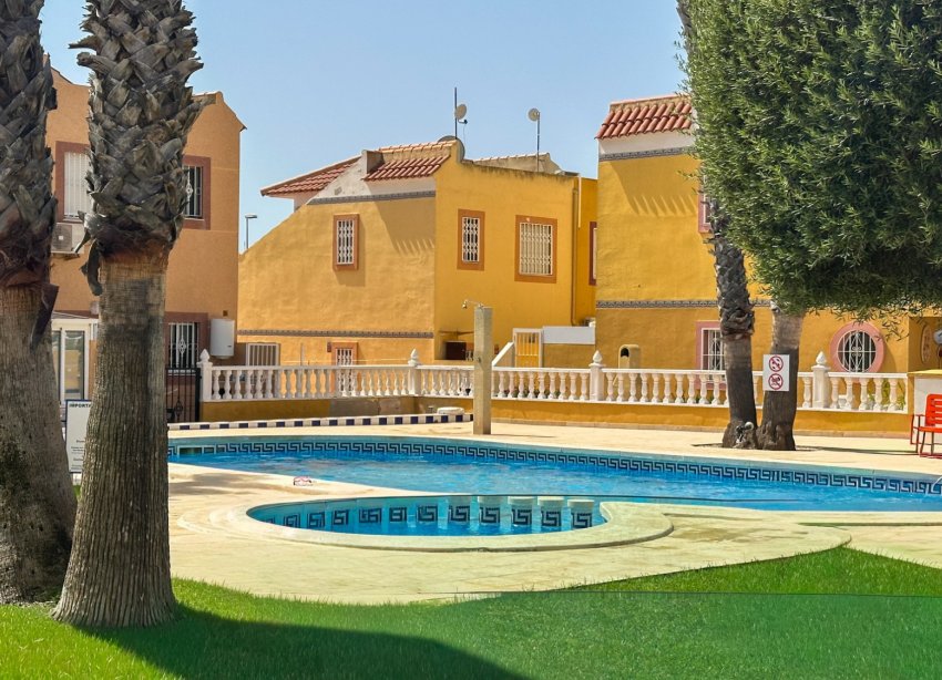Resale - Terraced house / Townhouse - Orihuela Costa - La Regia